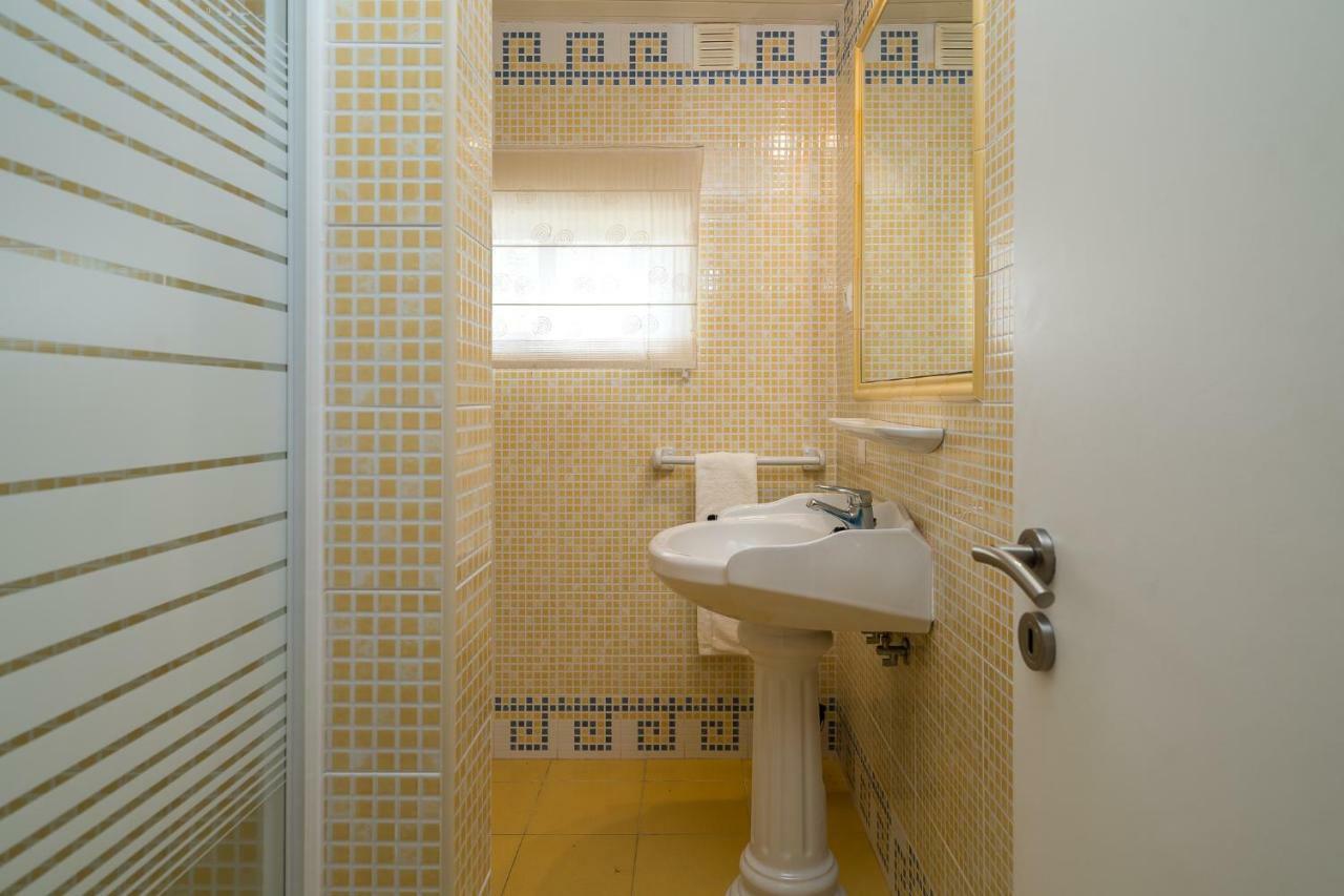 Bmyguest - Falesia Beach Villa Албуфейра Экстерьер фото